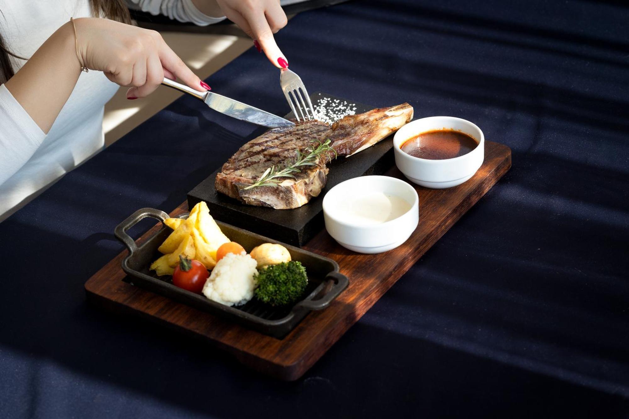 Amazona Hotel 프리슈티나 외부 사진