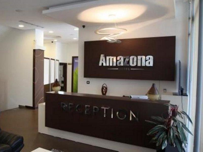Amazona Hotel 프리슈티나 외부 사진